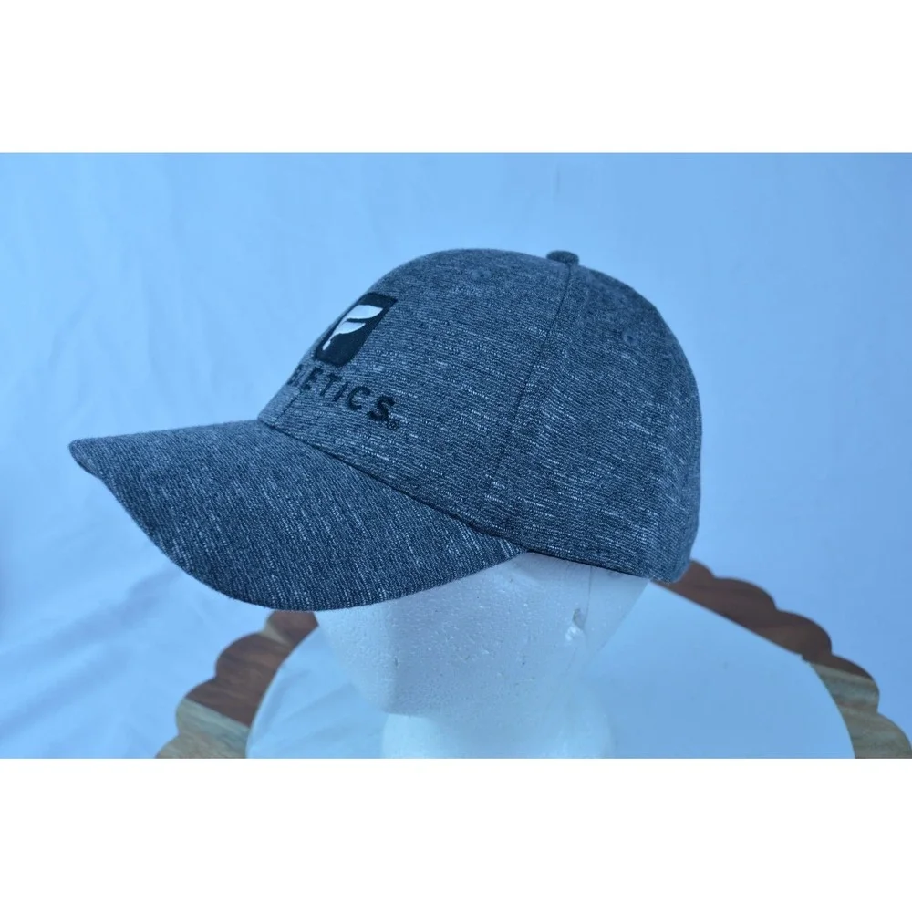 Fabletics - Fitted Baseball Cap